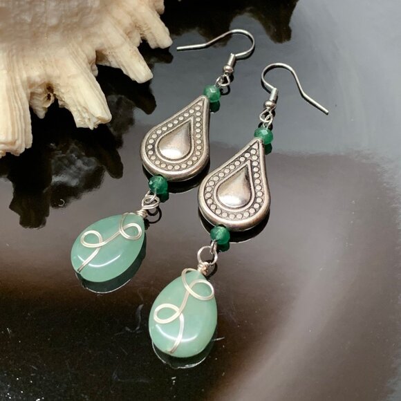 Green Aventurine Gemstone Beads Dangle Drop Handmade Pierced Earrings LR131 - Picture 1 of 4